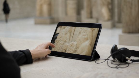 Outils numériques pour explorer les musées à distance : expérience utilisateur et valeur pédagogique